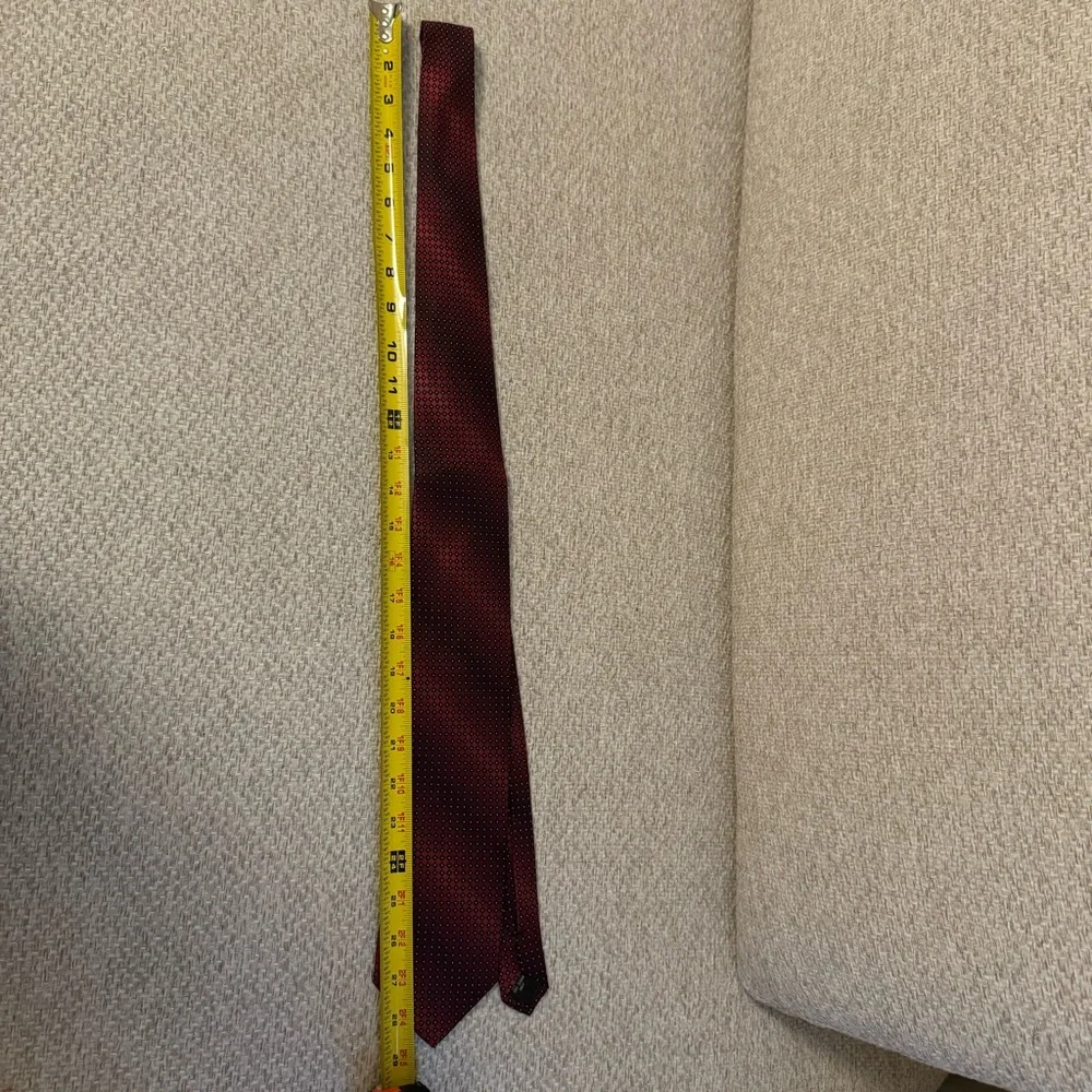 Pierre Cardin Red and Black Geometric Ombre 100% Silk Men's Tie‎